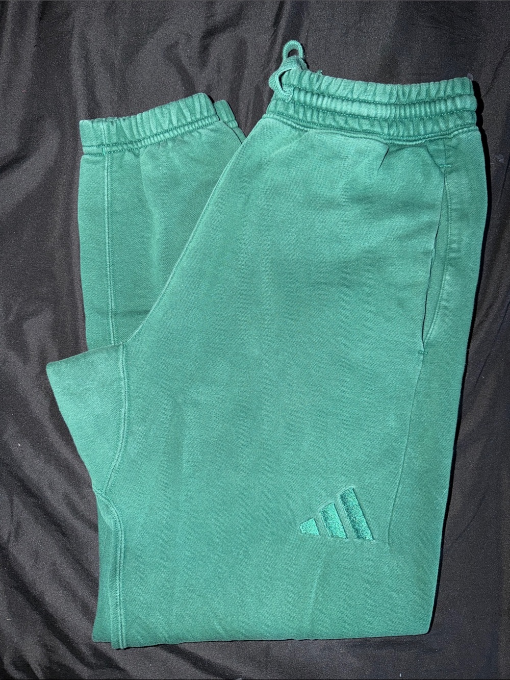 USED!!! Adidas Women Green Cuffed Jogger Sweatpants